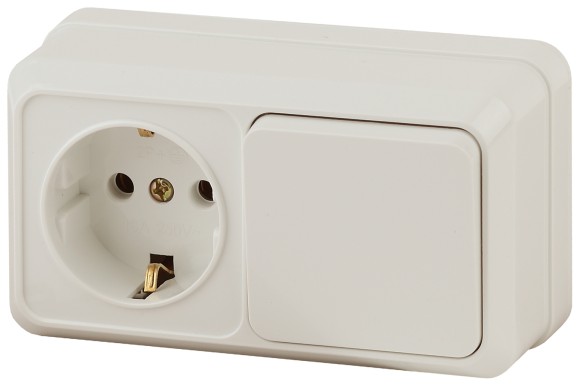 Б0036150 2-701-02 Intro Блок розетка+выкл. гориз. 10(16)А-250В, IP20, ОУ, Quadro, сл.кость (6/120/1440)