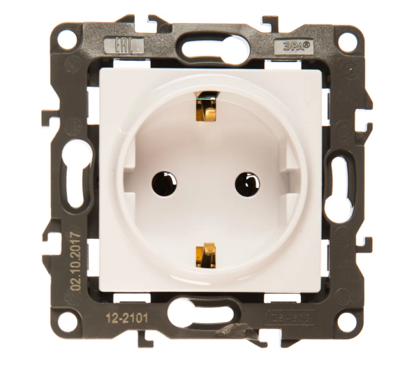 Б0014675 12-2101-01 ЭРА Розетка 2P+E Schuko, 16A-250В, IP20, Эра12, белый (10/100/2800)
